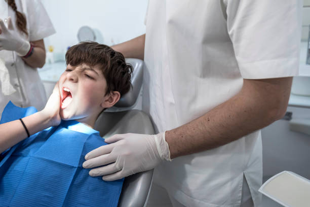 Best Emergency Denture Repair in East Niles, CA