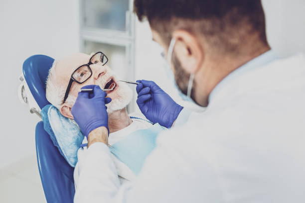 Best Weekend Emergency Dentist in East Niles, CA